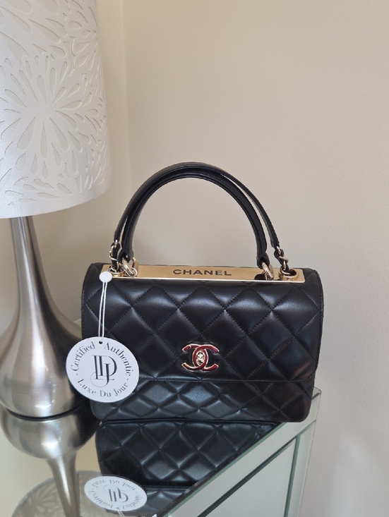 CHANEL Handbags - CHANEL Black Lambskin Trendy CC